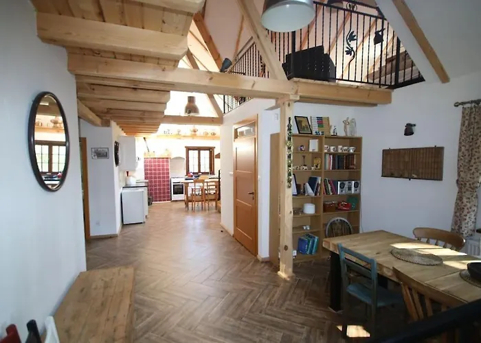 Klasztor 5 Borowy Mlyn *